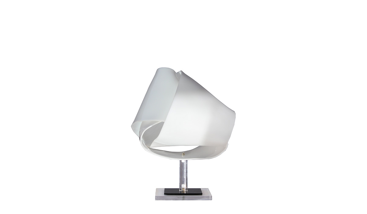 Scultura in Plexiglass, 35 x 27 x 10 cm, Op. n° 2834